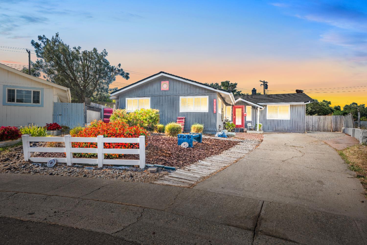 7105 Sweetwood Court