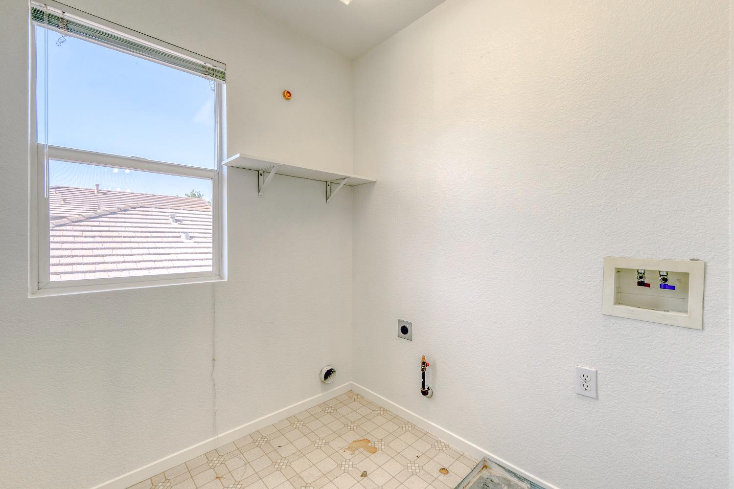 7953 Pearl Drop Court