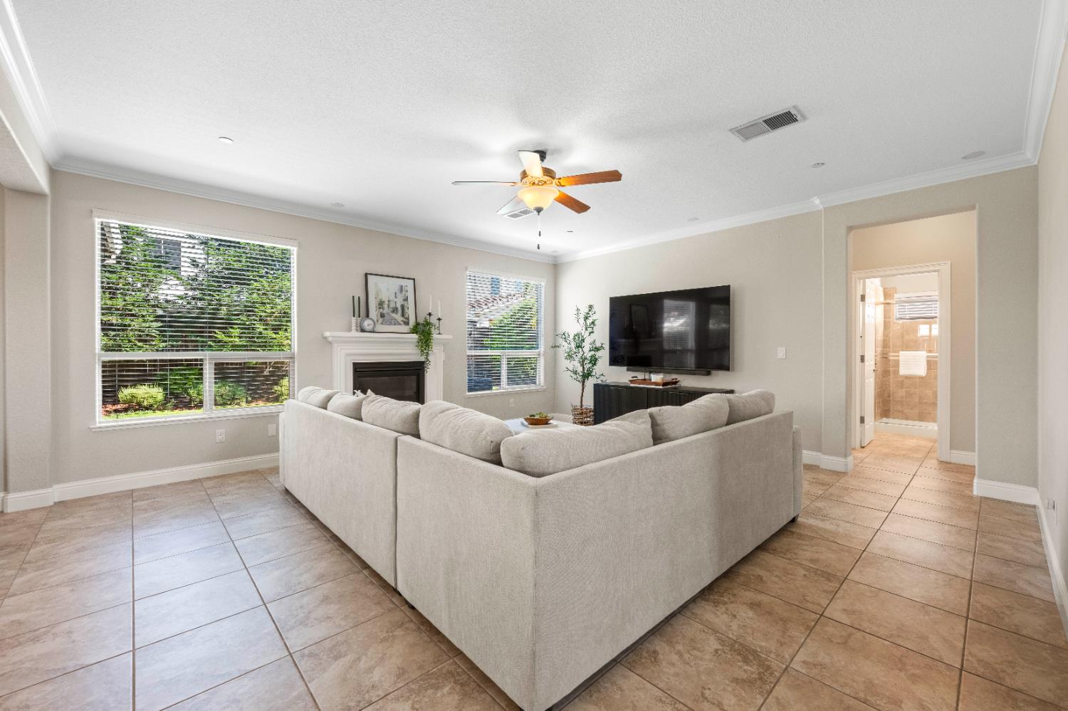 1785 Newark Court