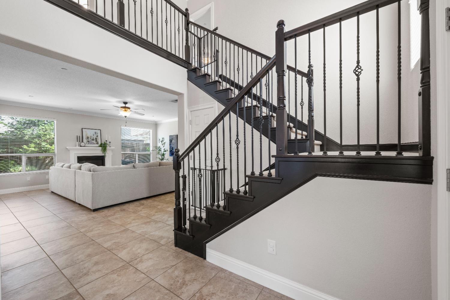 1785 Newark Court