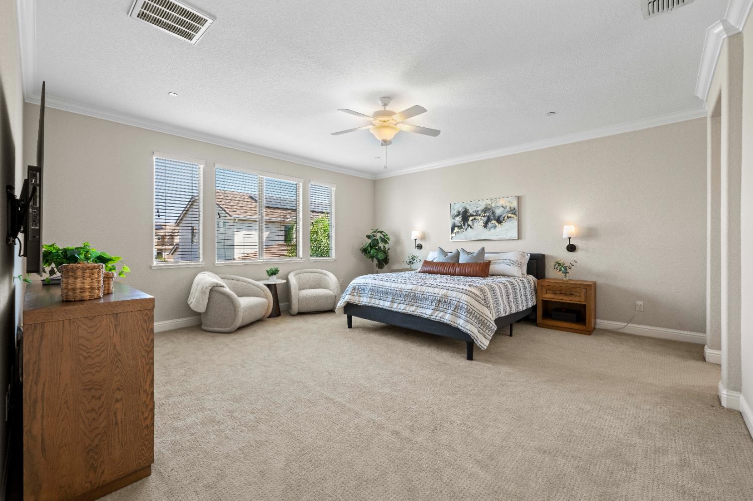 1785 Newark Court