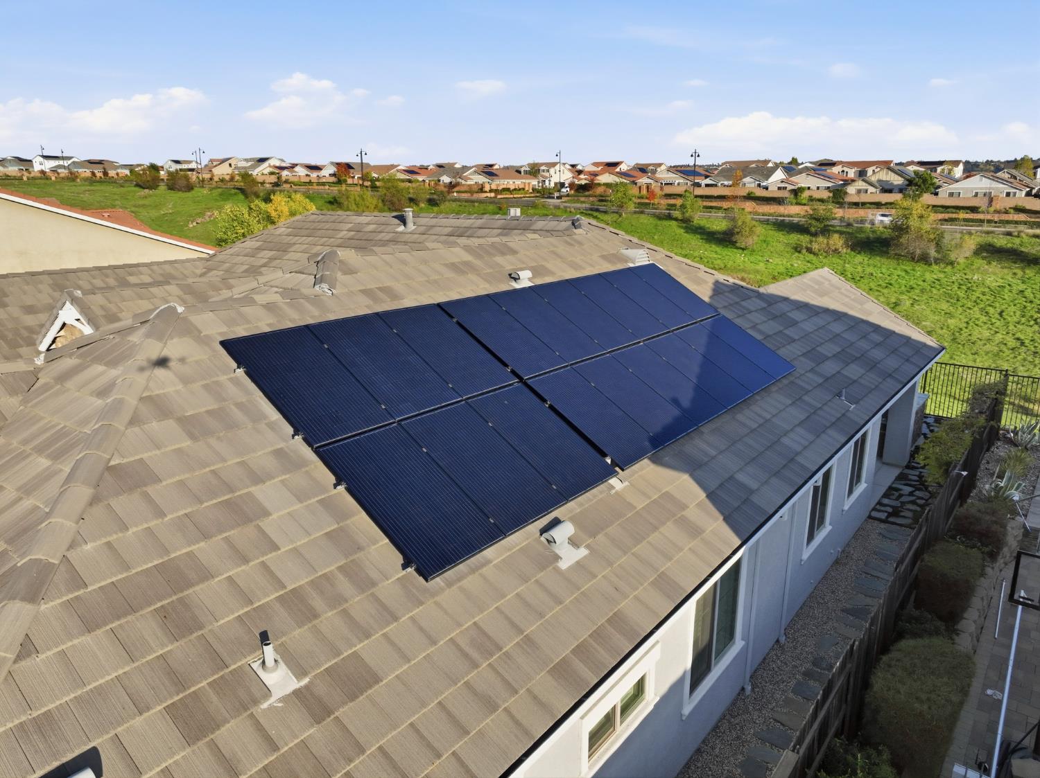 980 Dusty Stone Loop