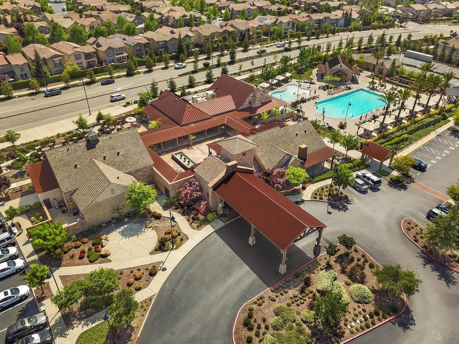 980 Dusty Stone Loop