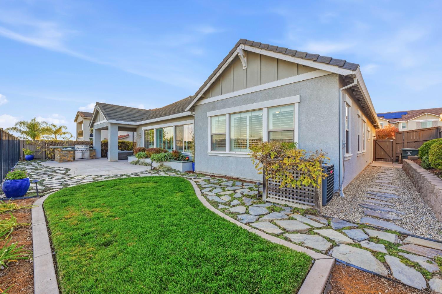 980 Dusty Stone Loop