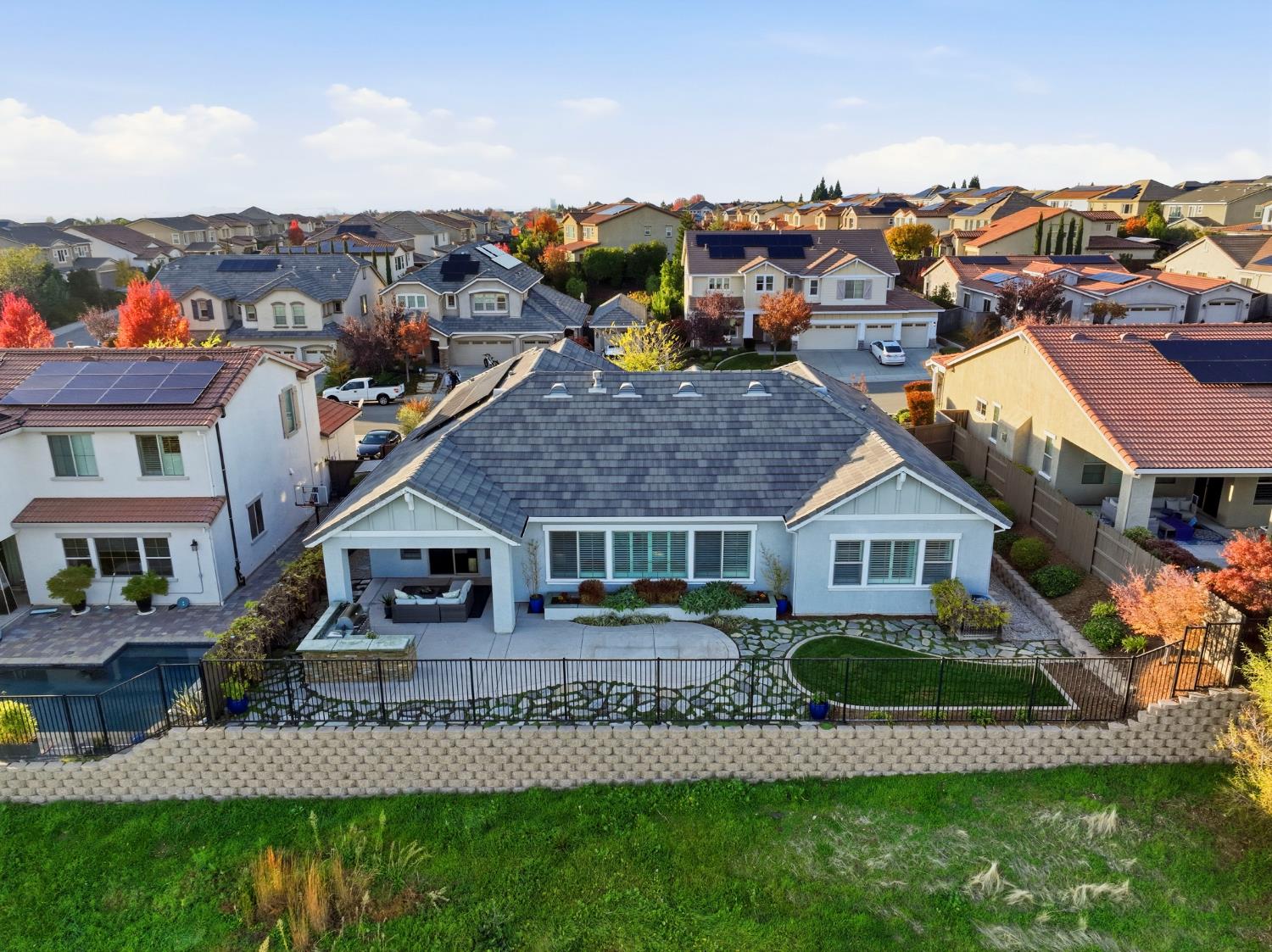 980 Dusty Stone Loop