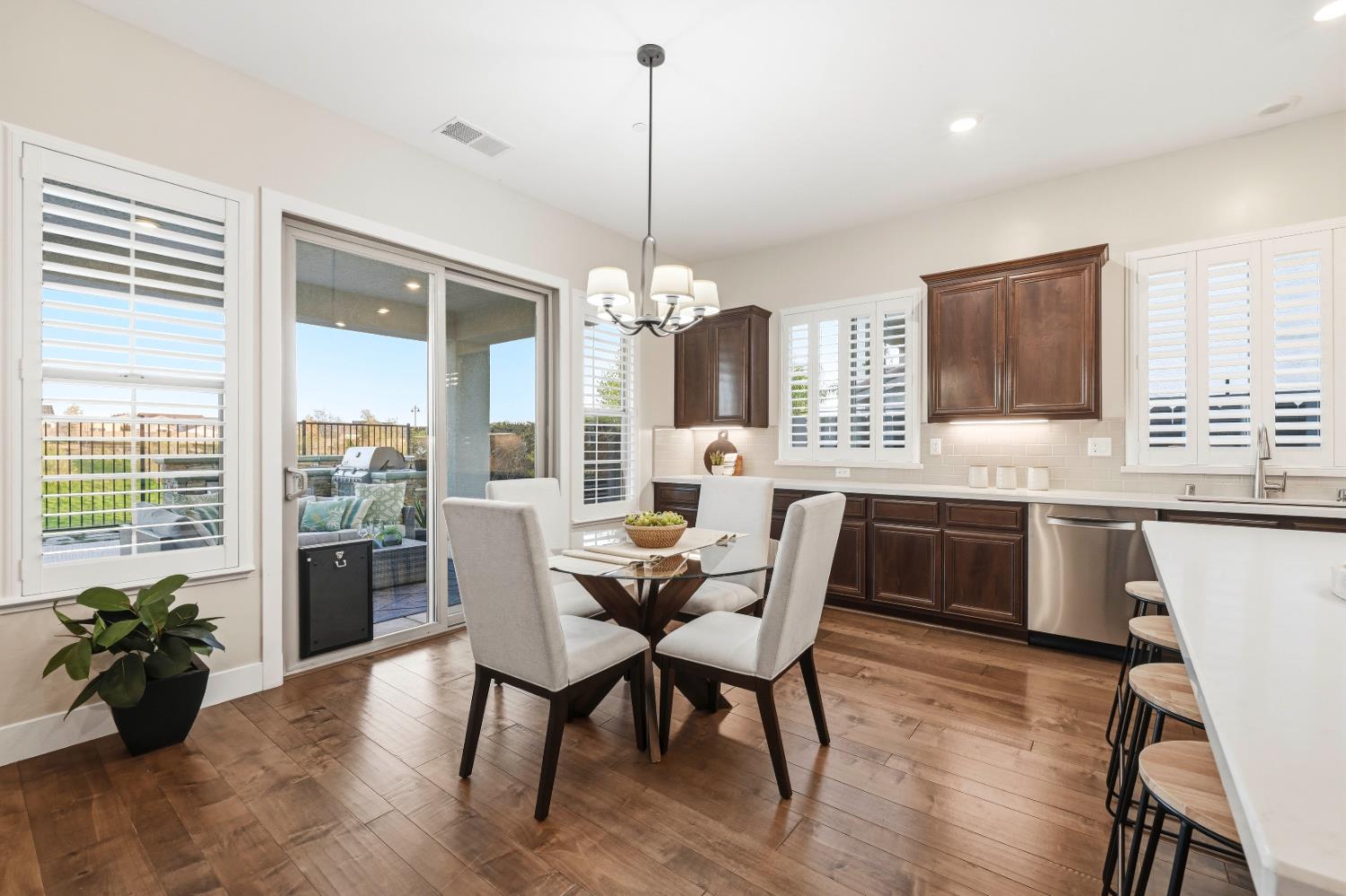 980 Dusty Stone Loop