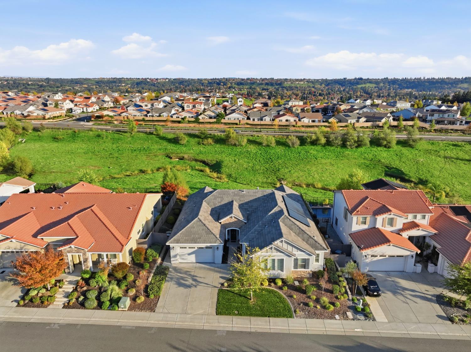 980 Dusty Stone Loop