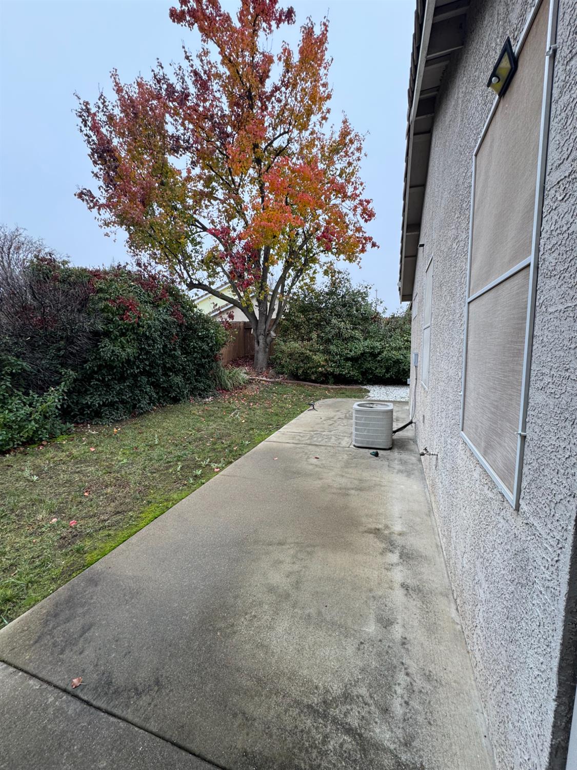 1550 Swallowview Drive