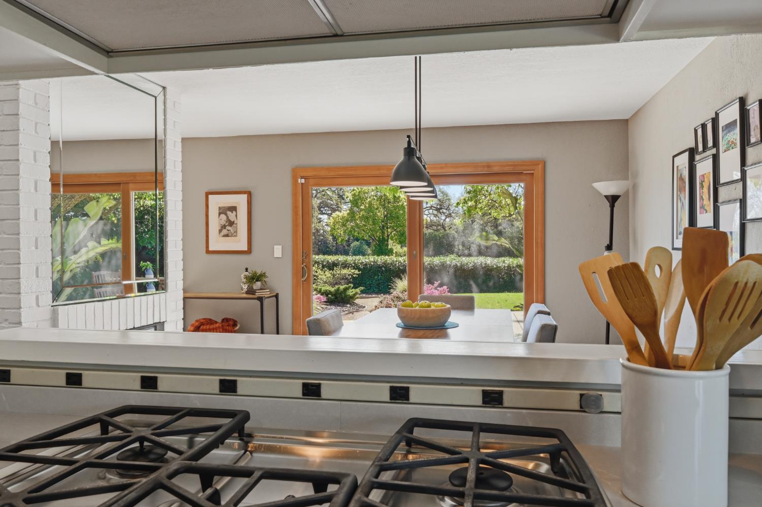 3110 Argonaut Avenue