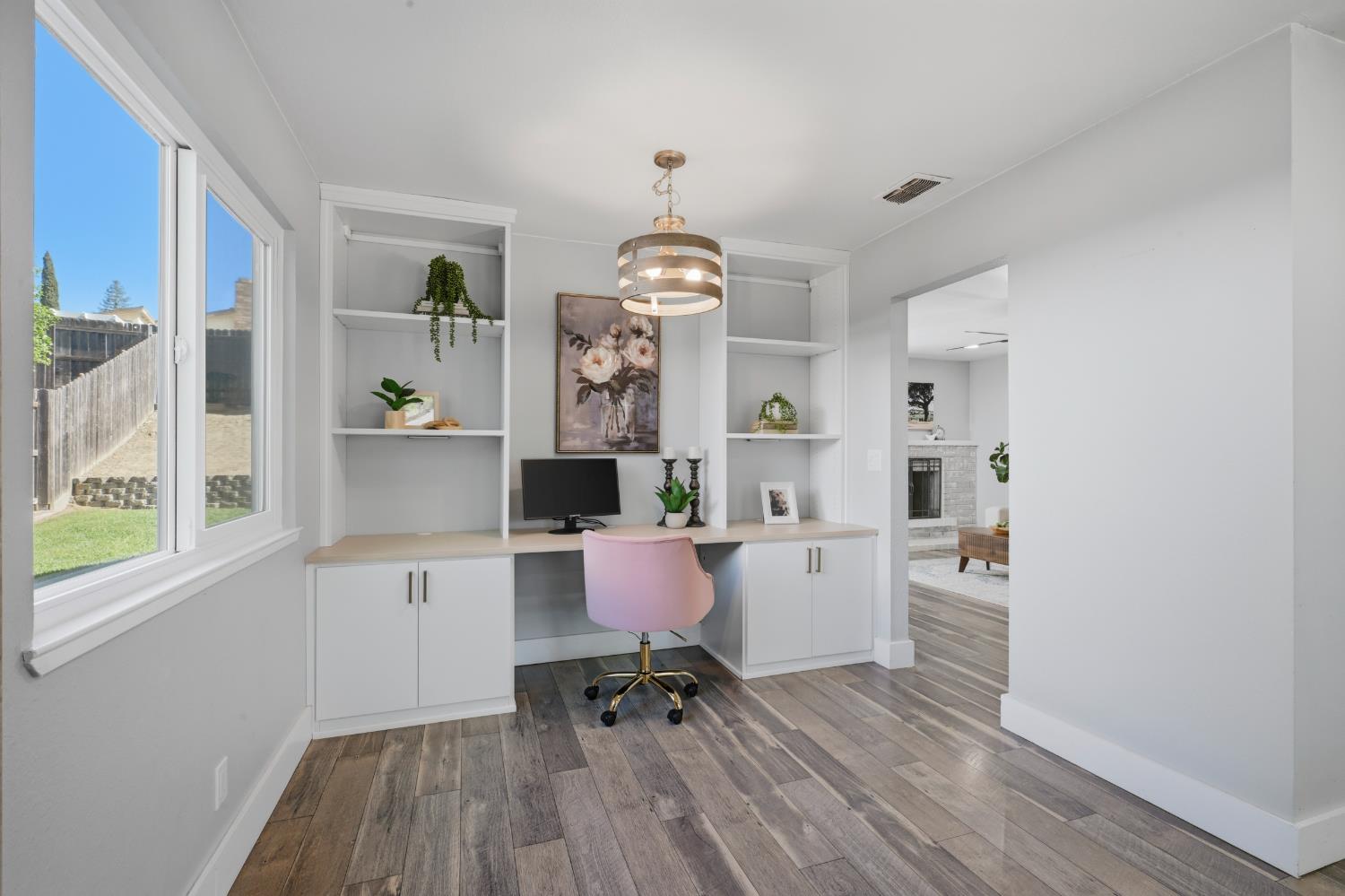 8128 Canyon Oak Drive