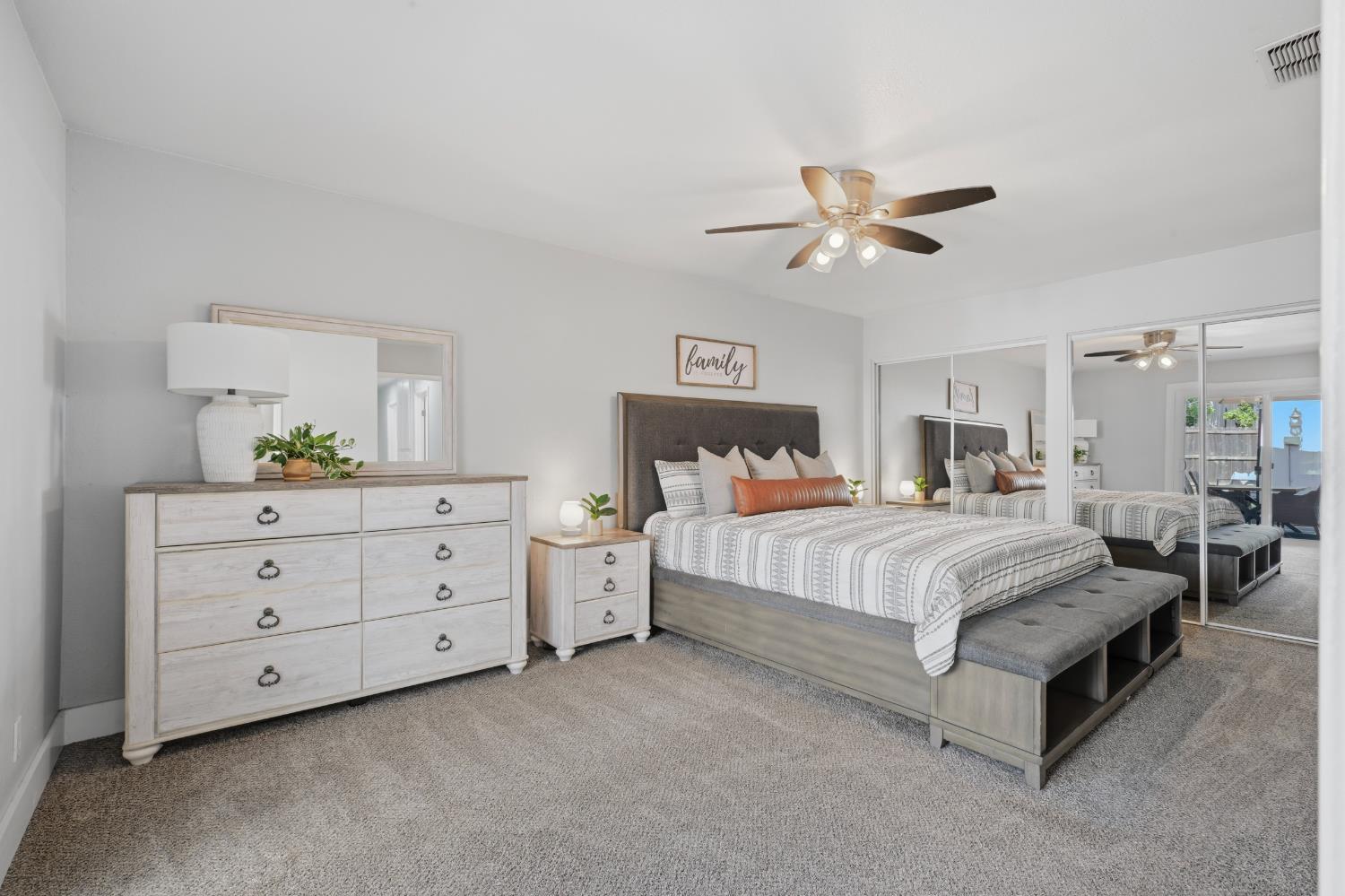 8128 Canyon Oak Drive