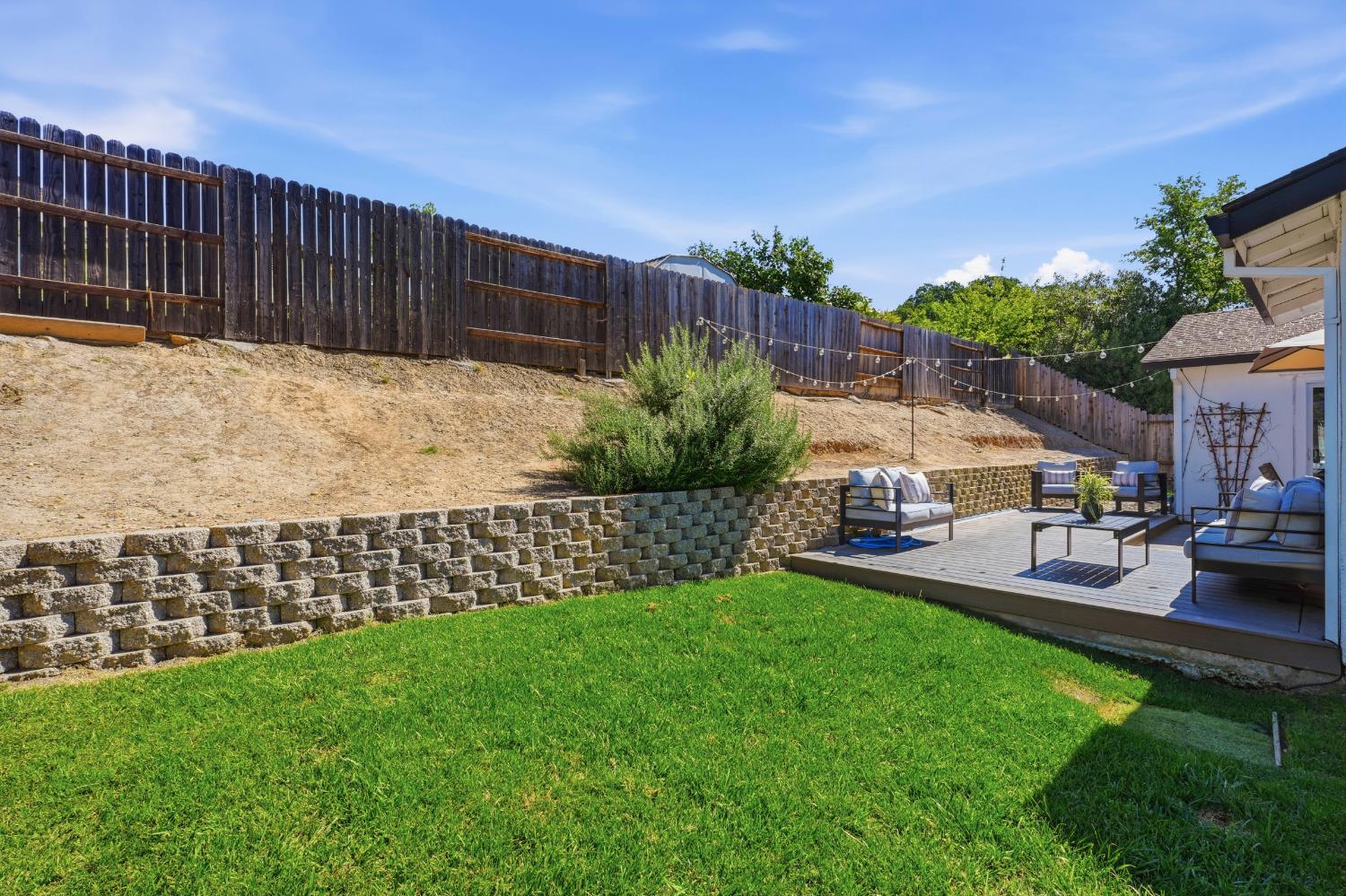 8128 Canyon Oak Drive