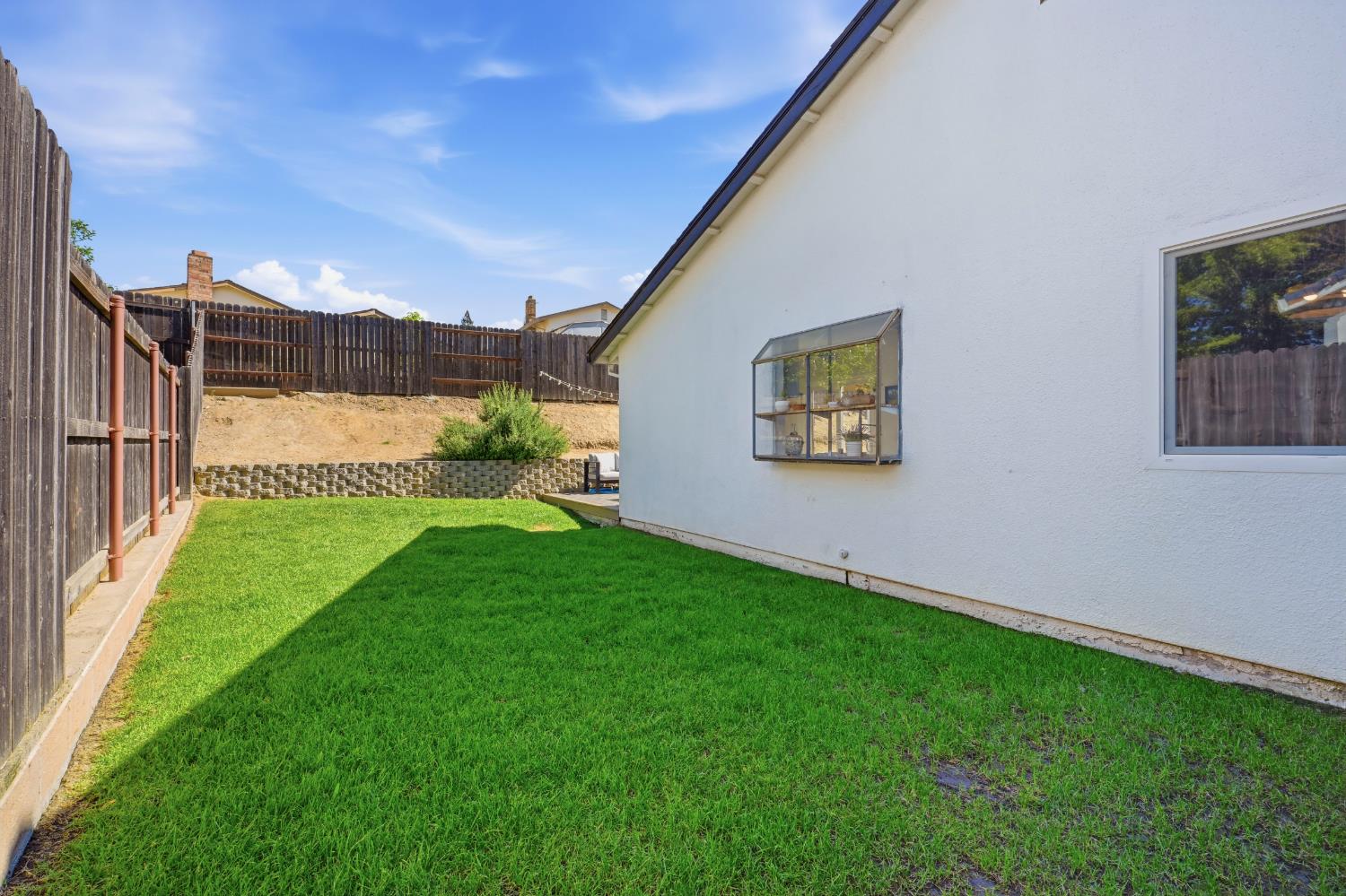 8128 Canyon Oak Drive