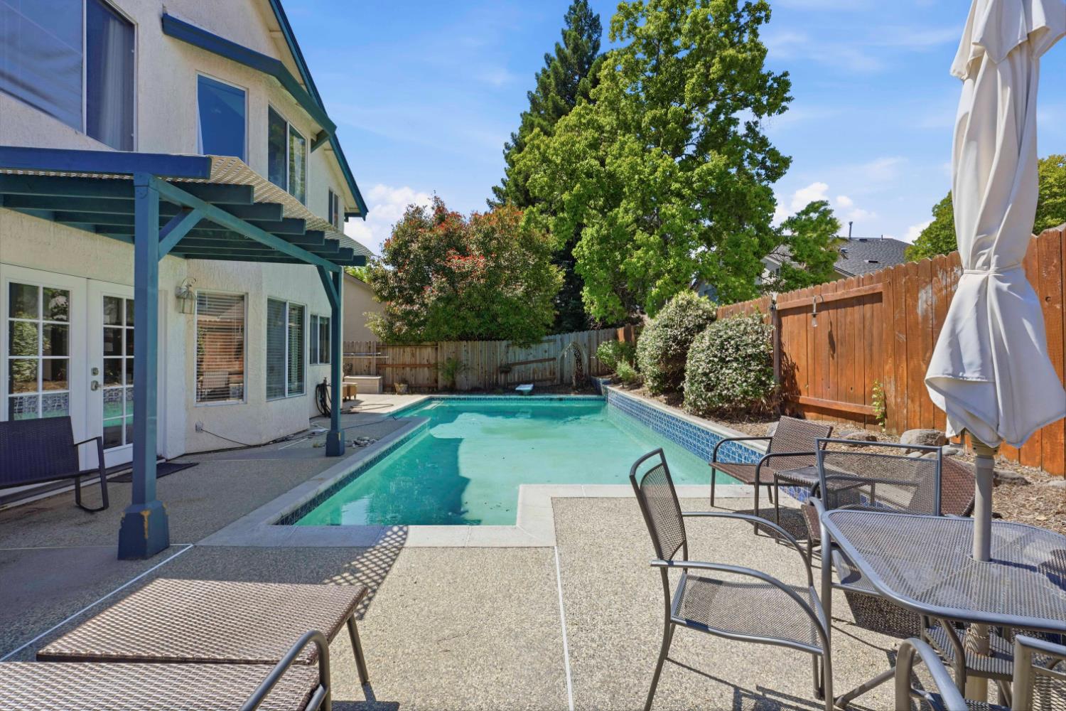 2217 Americana Drive
