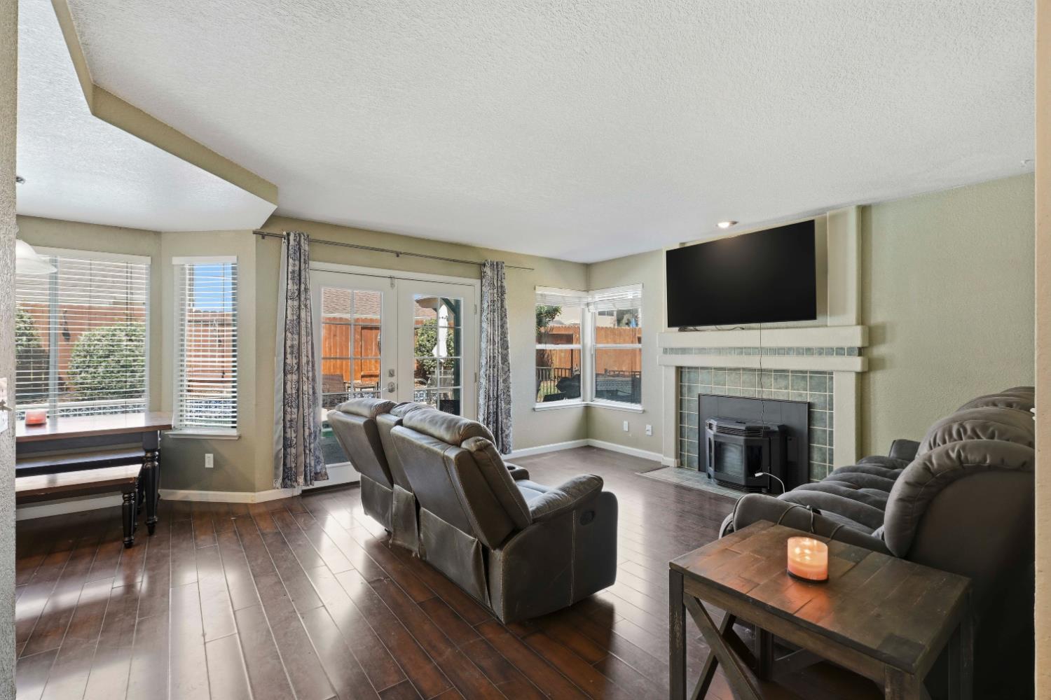 2217 Americana Drive