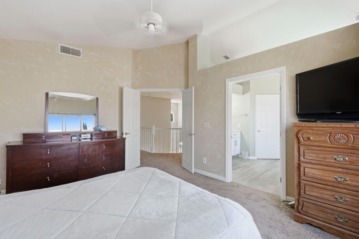 2217 Americana Drive