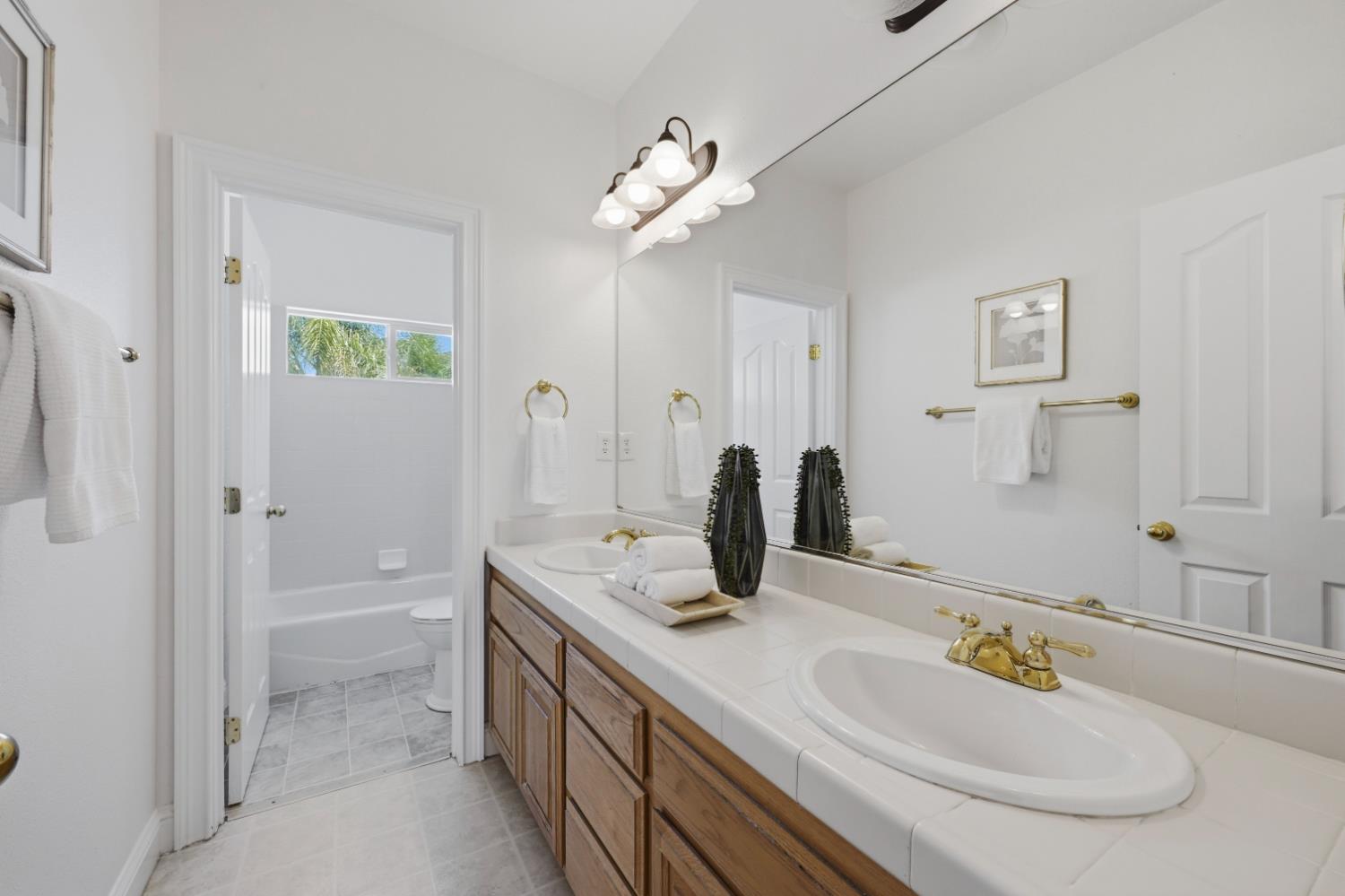 1869 Tuscan Grove Circle