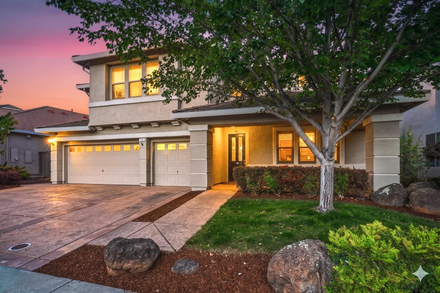 1607 Redmond Drive