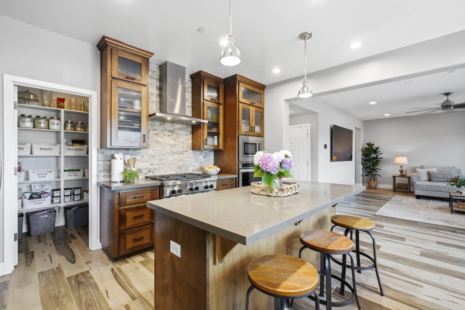 1607 Redmond Drive