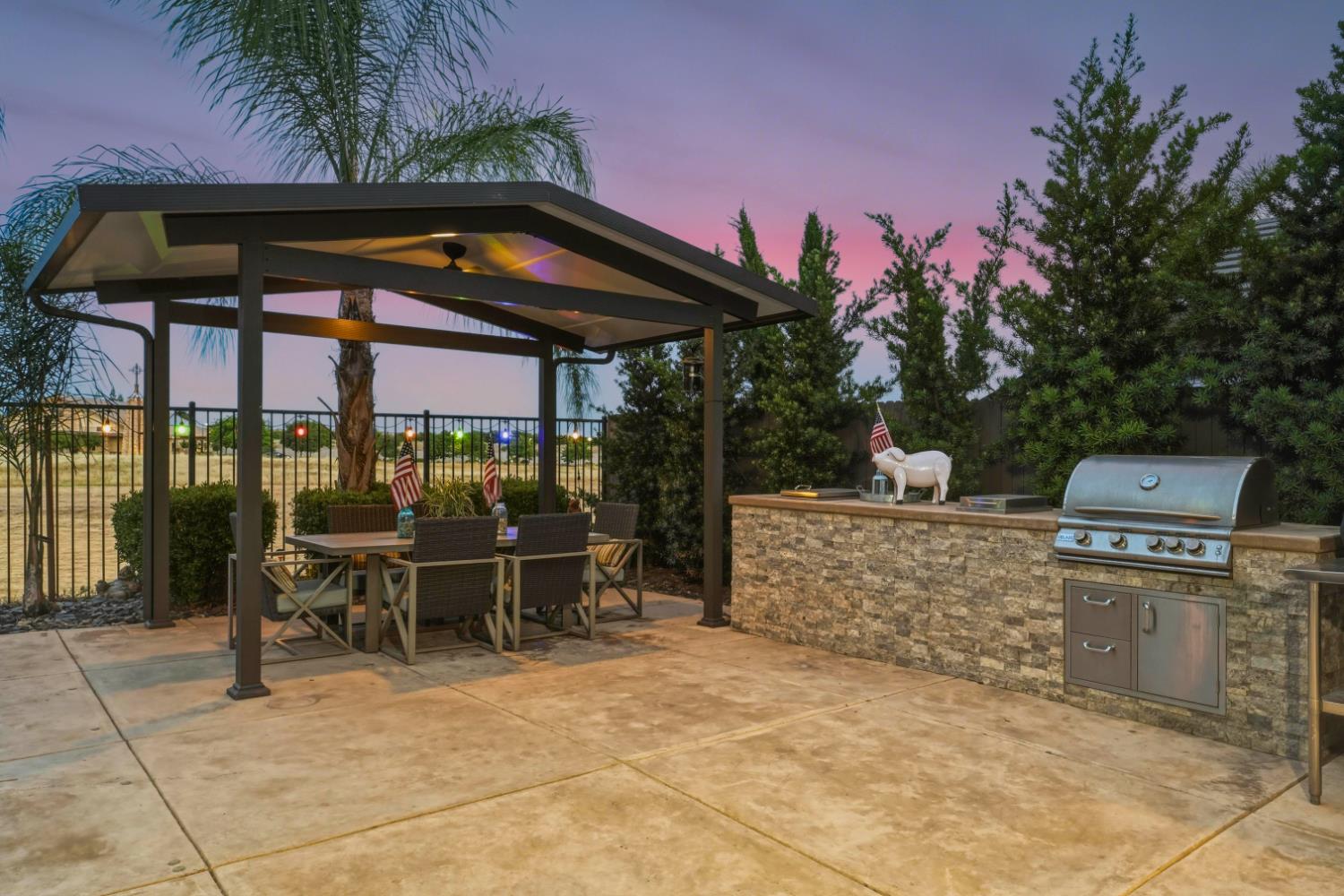 1607 Redmond Drive