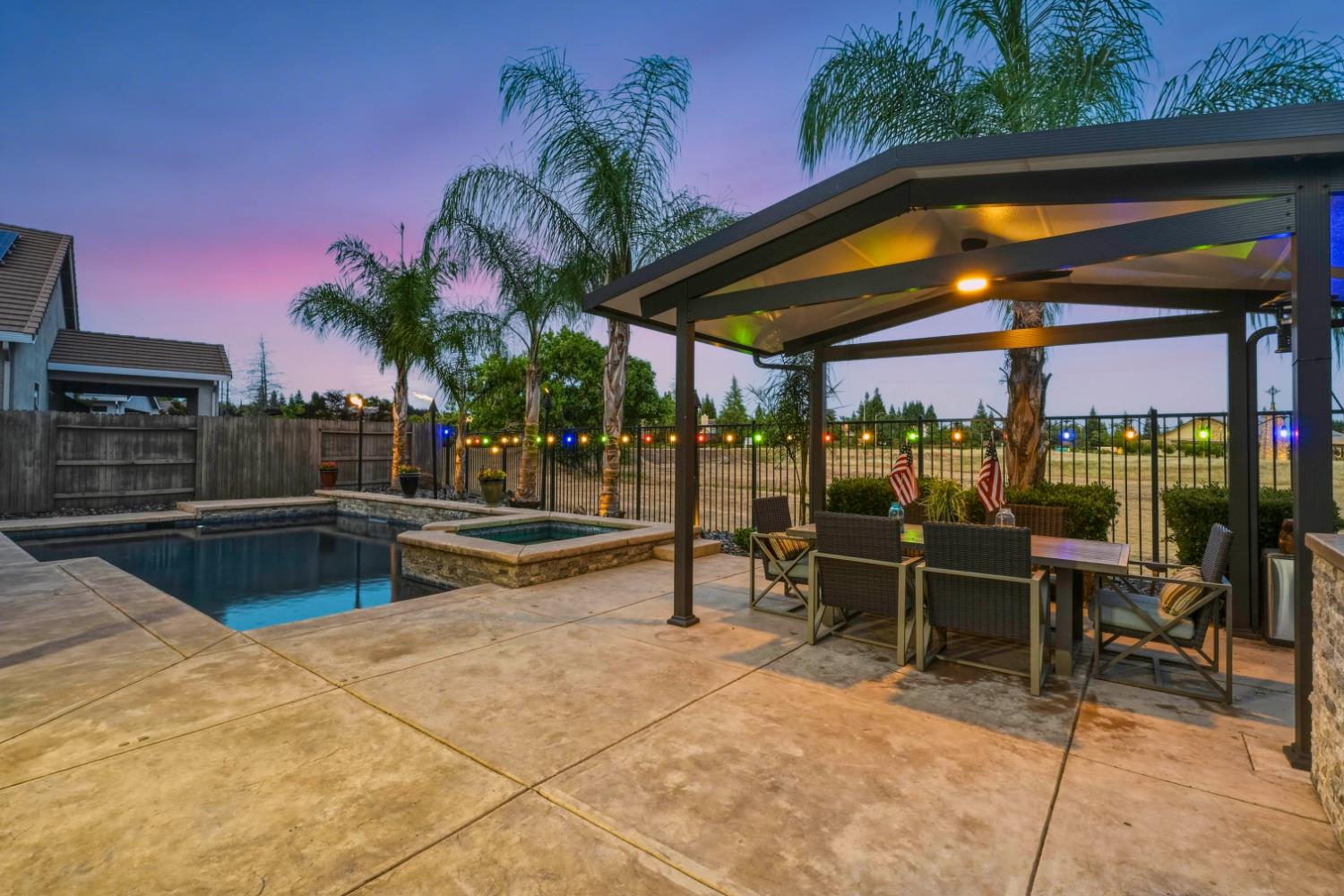 1607 Redmond Drive