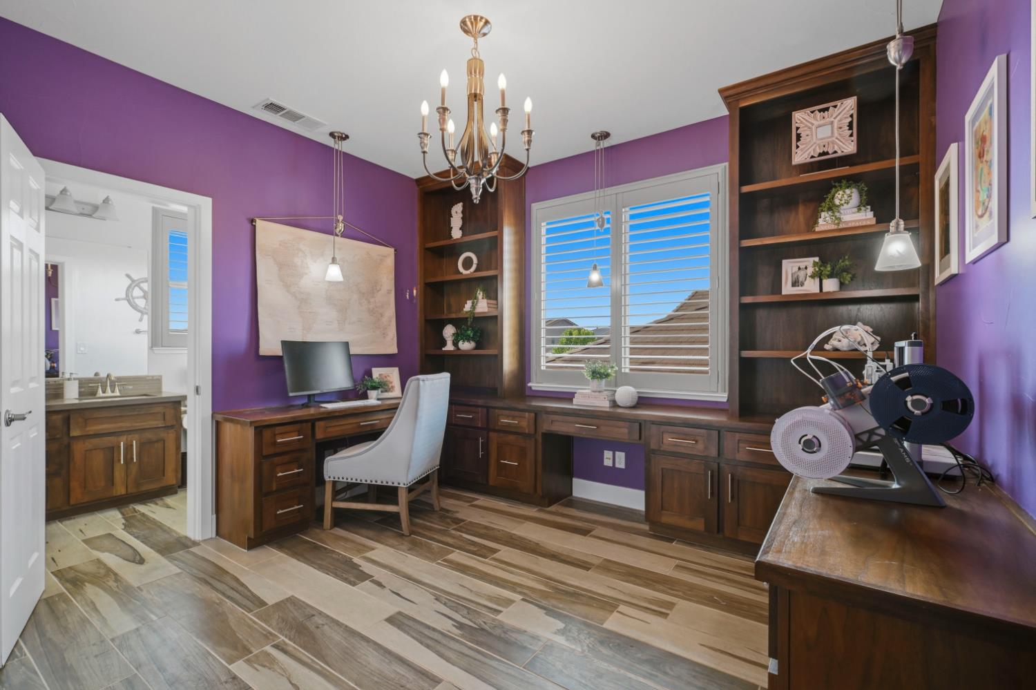 1607 Redmond Drive