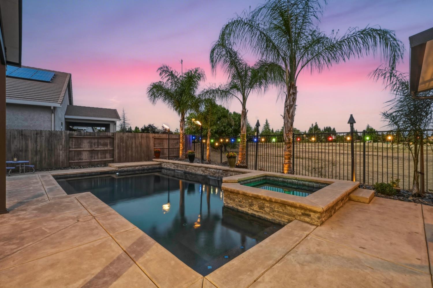 1607 Redmond Drive