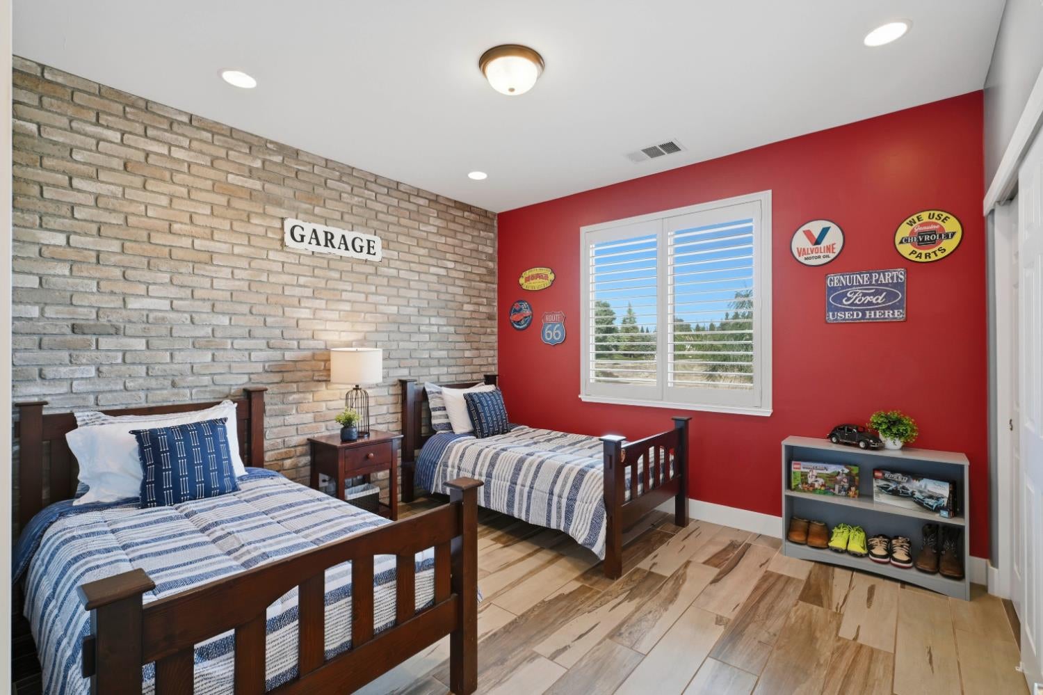 1607 Redmond Drive