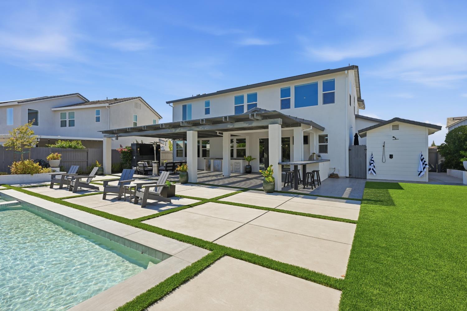3083 Anastasia Way
