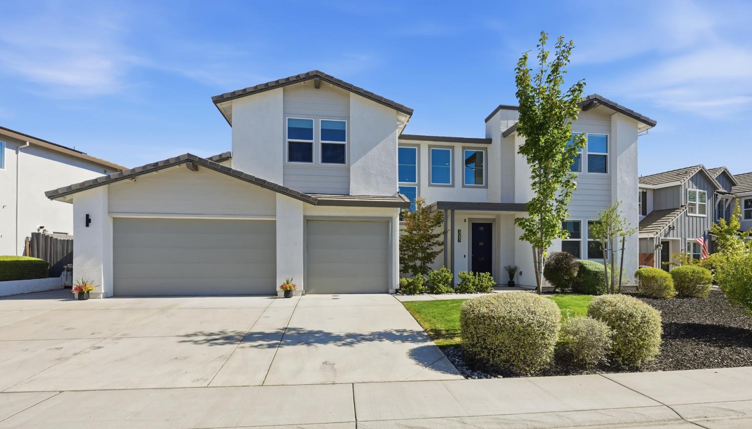 3083 Anastasia Way