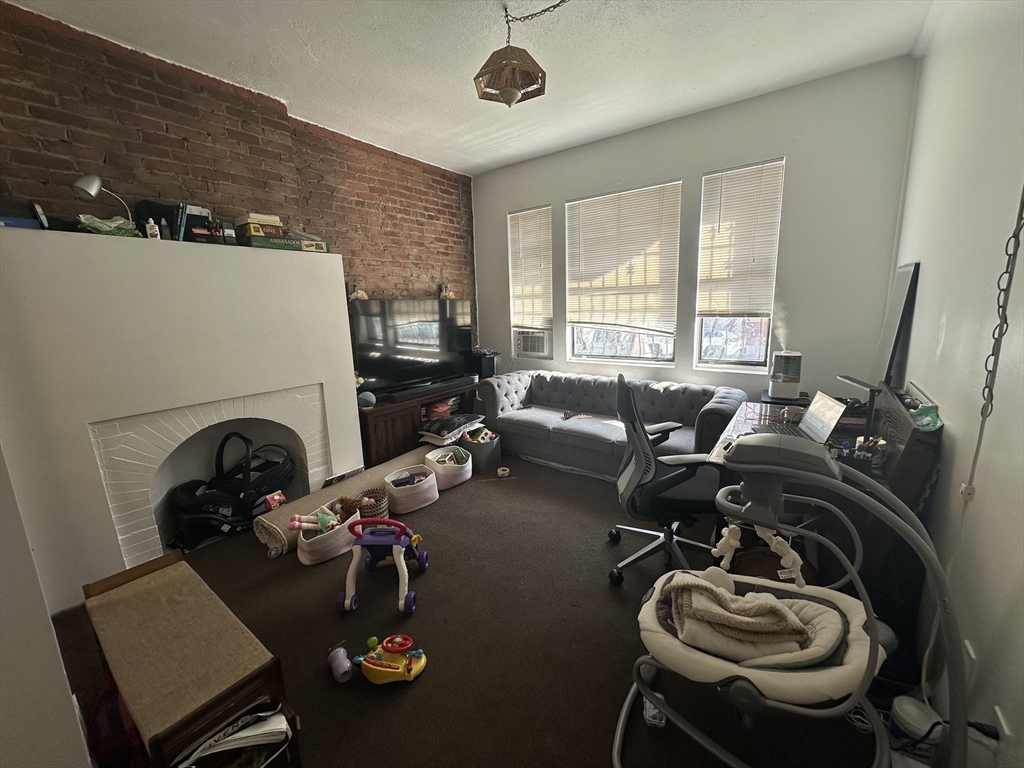 47 Hemenway # 1
