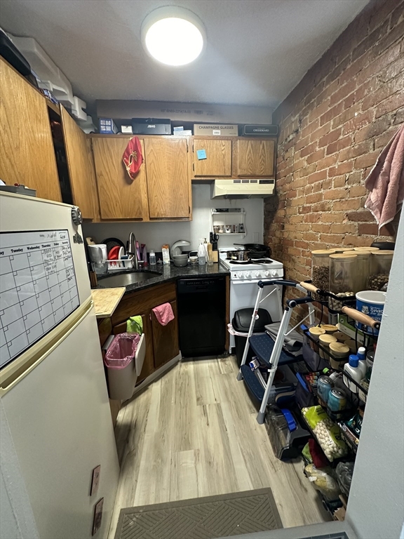 47 Hemenway # 1