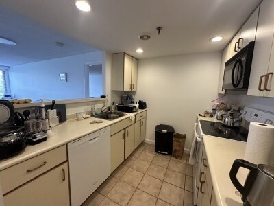 20 Webster Street # 407