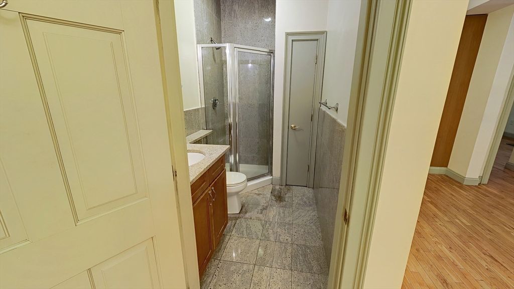 531 Newbury # 1