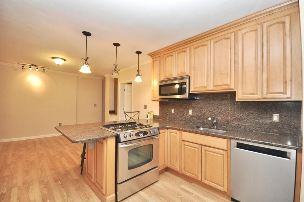 452 Park Drive # 10