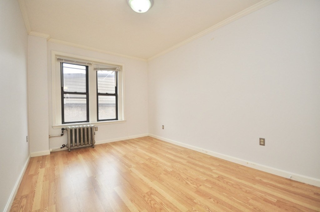 452 Park Drive # 10
