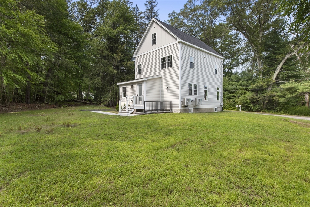 76 Farm Street