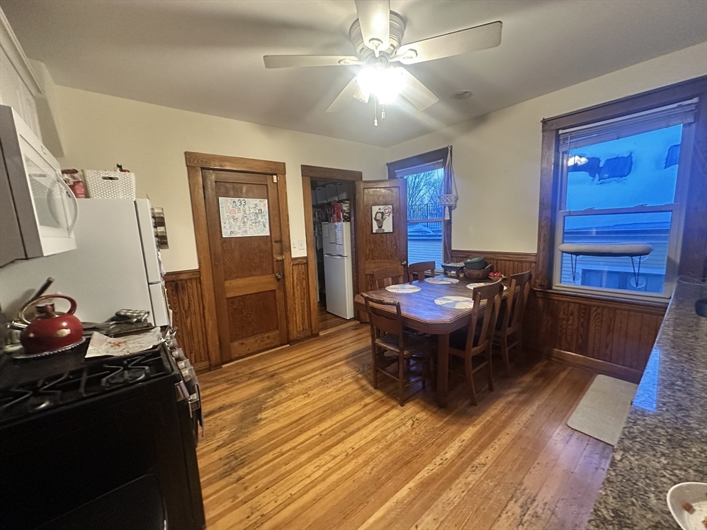 33 Iroquois Street # 2