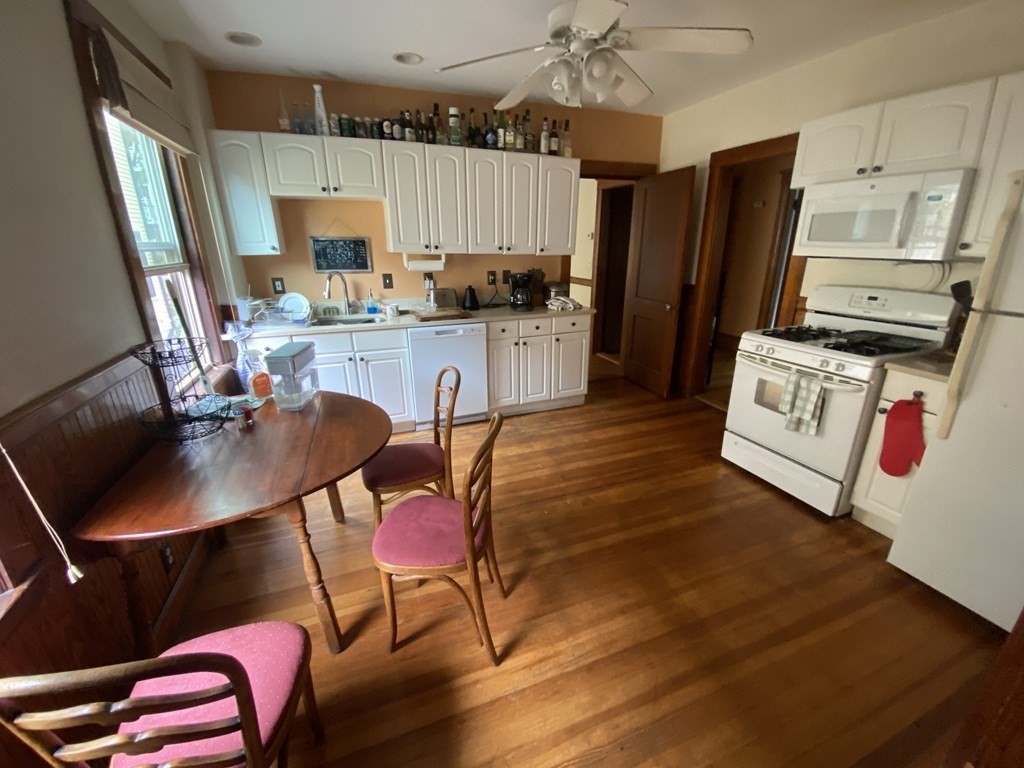 33 Iroquois St. # 1