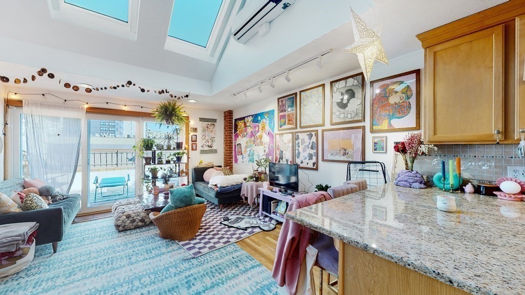 51 Hemenway St. # 6B