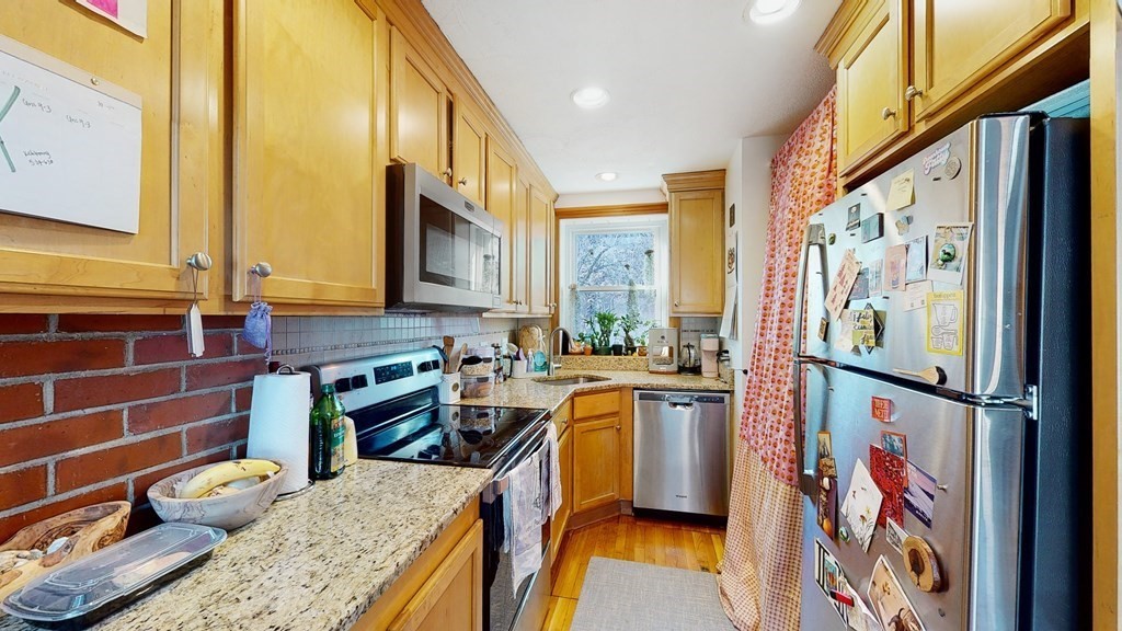 51 Hemenway St. # 6B