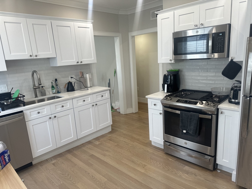 44 Iffley Road # 3