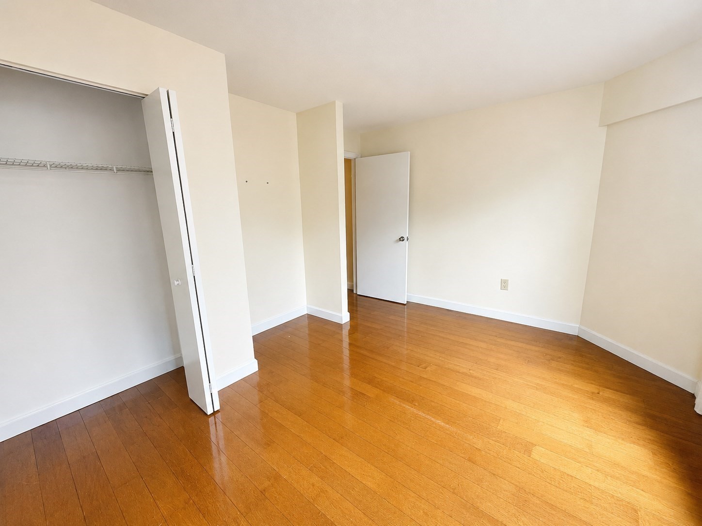 108 Peterborough Street # 7E