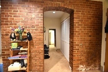 111 Gainsborough St. # 005