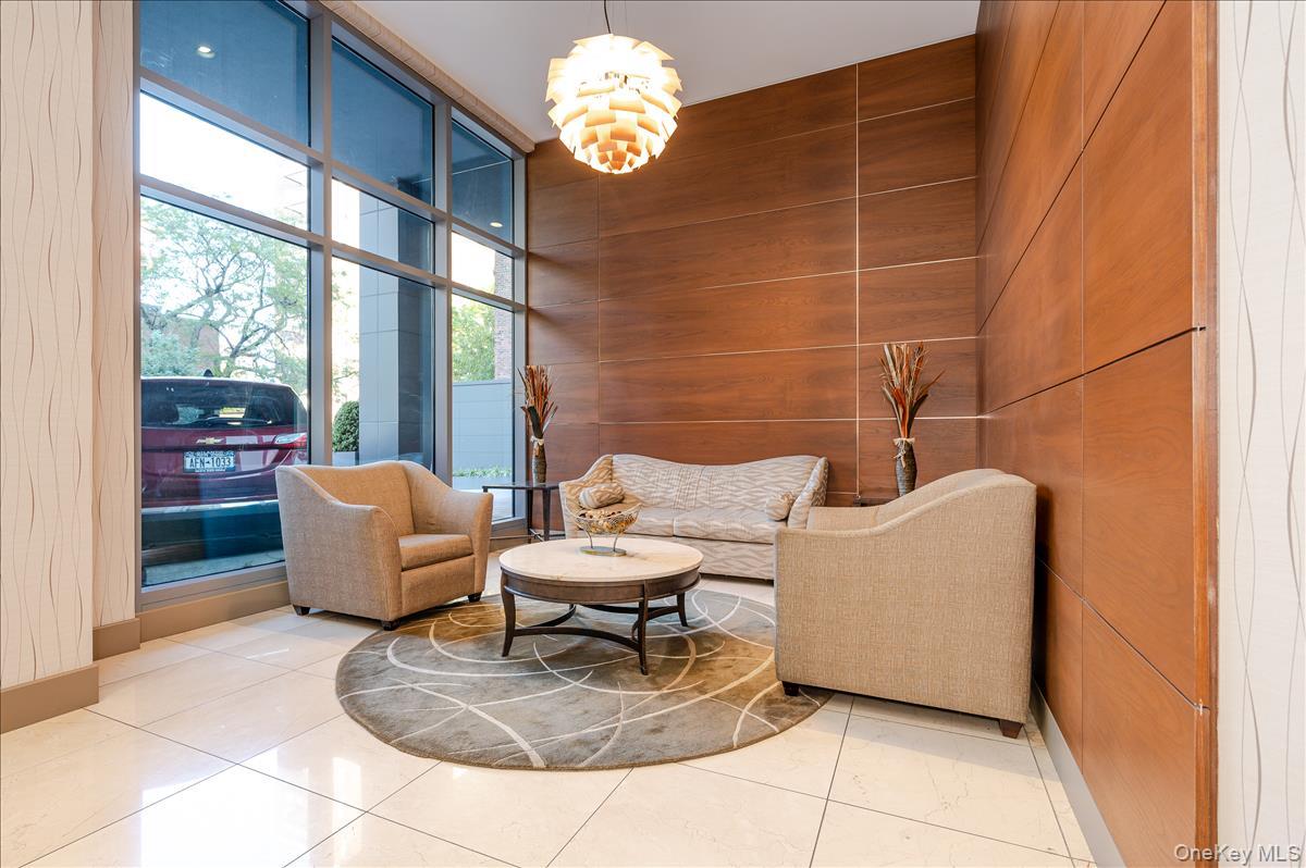10820 71st Avenue Unit: 16A