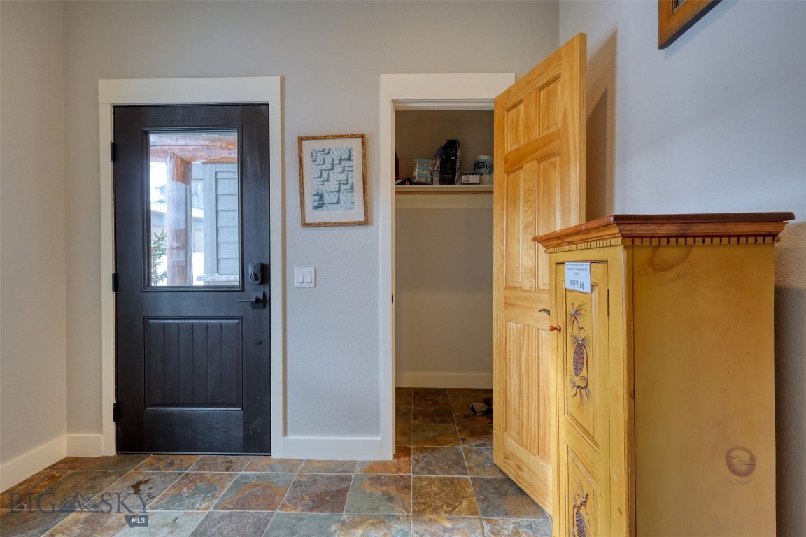 5 Lower Saddle Ridge Road N2