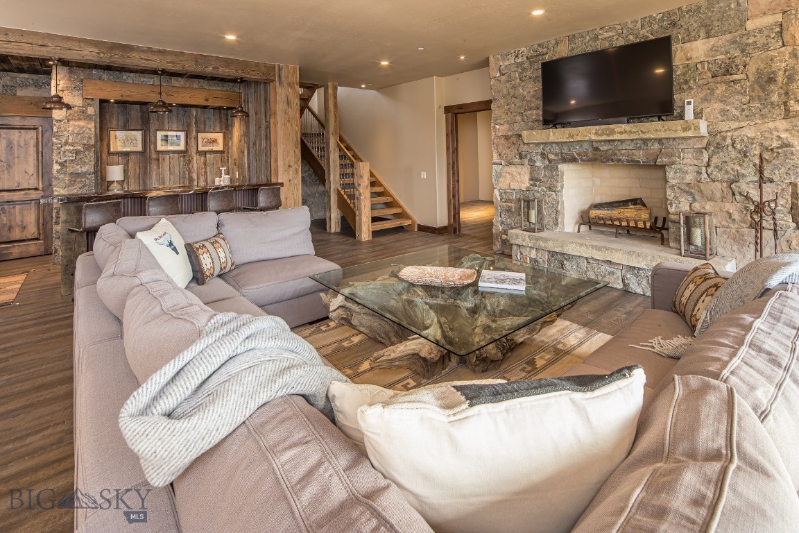 1253 Jack Creek Road
