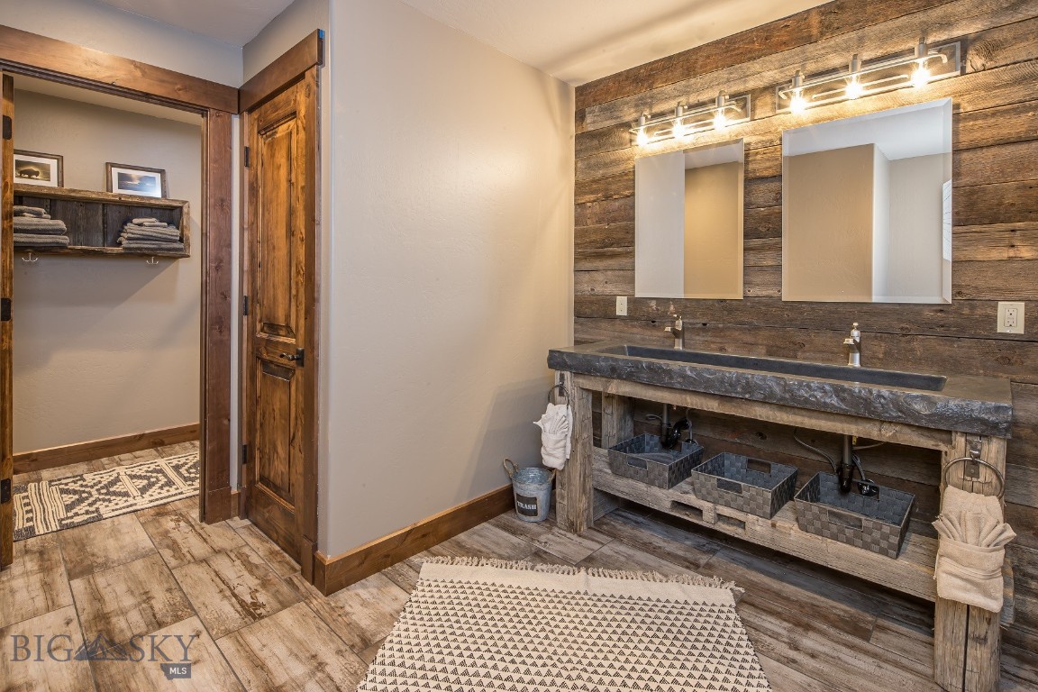 1253 Jack Creek Road