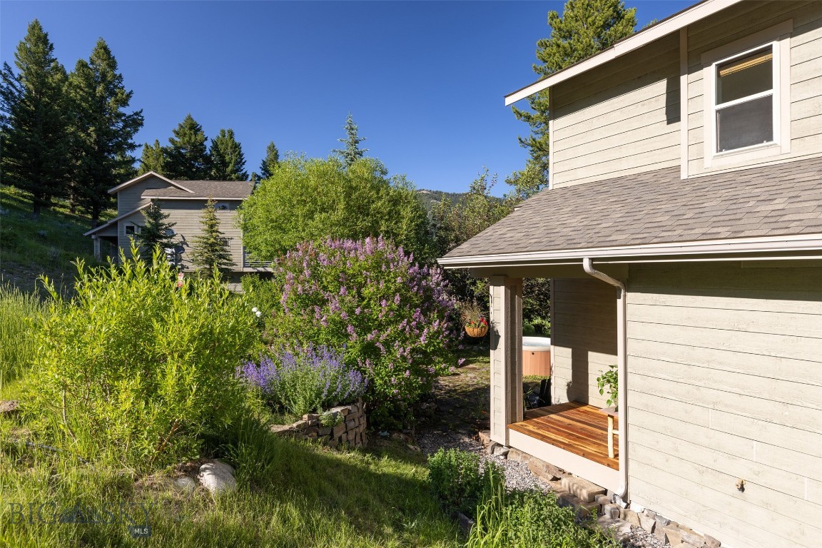 27 Antler Drop Court