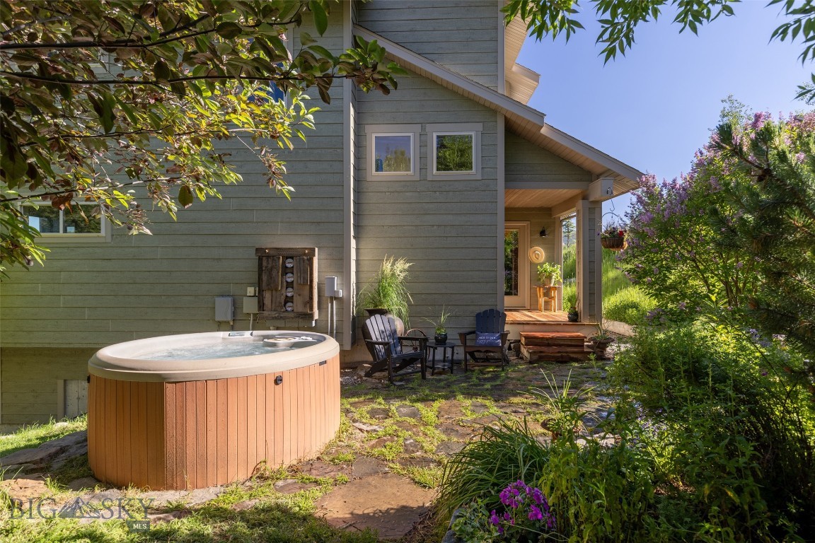 27 Antler Drop Court